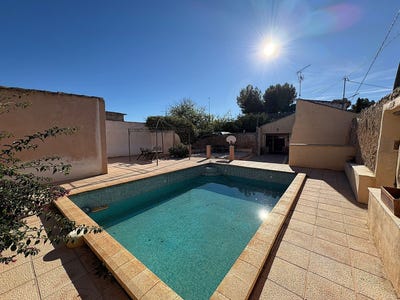 /international/es/monovar-valencian-community-310106993855/