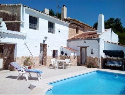 /international/es/pinoso-madrid-310108087369/