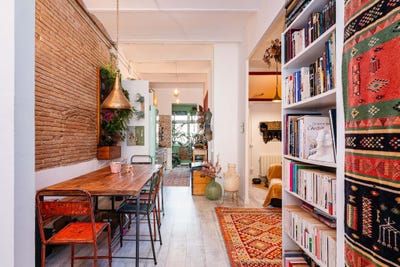 /international/es/carrer-de-maria-aguilo-barcelona-catalonia-310103783467/