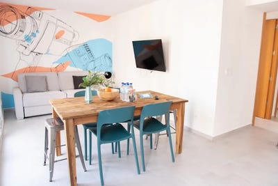 /international/es/calle-mariano-cuber-valencia-valencian-community-310093823846/?lang=en