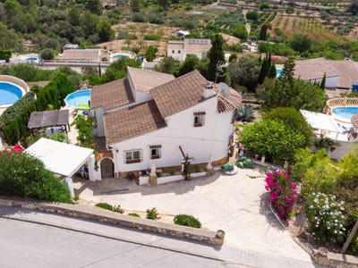 /international/es/alcalali-valencian-community-310105342860/