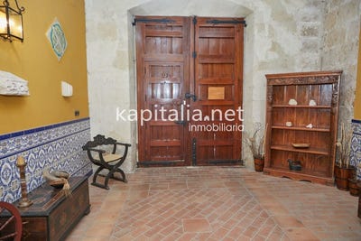 /international/es/xativa-valencian-community-310099891136/