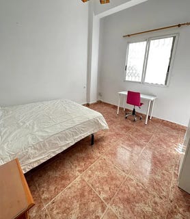 /international/es/carrer-mestre-alberto-luz-valencia-valencian-community-310093826174/?lang=zh-tw