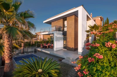 /international/es/zubia-la-andalusia-310104989015/