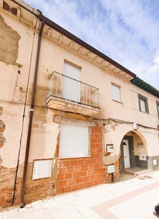 /international/es/calle-de-villanubla-valverde-de-la-virgen-castile-and-leon-310105717548/