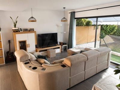 /international/es/calle-santa-cecilia-alhaurin-de-la-torre-andalusia-310109796209/