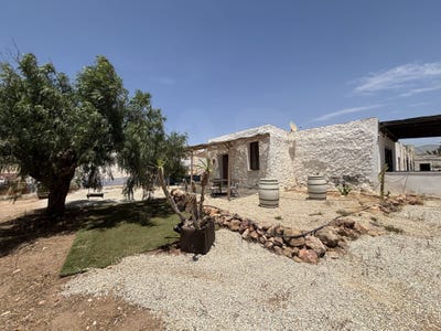 /international/es/diseminado-campillo-gata-nijar-andalusia-310109404798/