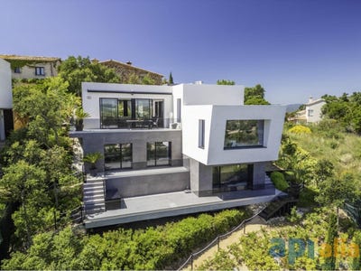/international/es/castell-platja-d-aro-catalonia-310108929264/