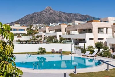 /international/es/marbella-marbella-golden-mile-malaga-spain-marbella-andalusia-310108163252/