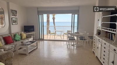 /international/es/alicante-valencian-community-310108727234/