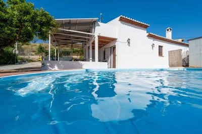 /international/es/nerja-andalusia-310105681975/