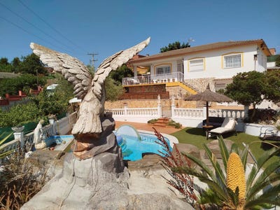 /international/es/fogars-de-la-selva-catalonia-310100556637/