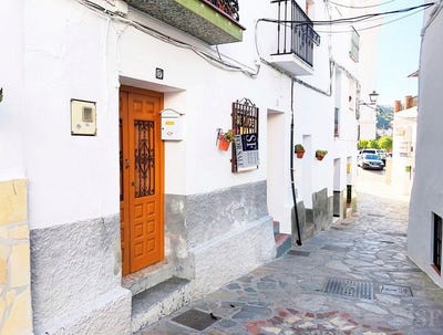/international/es/archez-andalusia-310103464177/