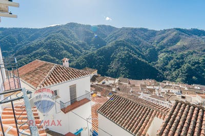 /international/es/jubrique-andalusia-310102960659/