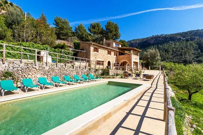 /international/es/bunyola-balearic-islands-120096229577/