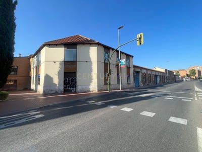 /international/es/alcala-de-henares-madrid-310101512183/?lang=en