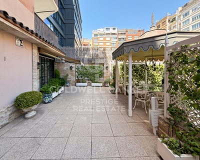 /international/es/barcelona-barcelona-sarria-sant-gervasi-barcelona-barcelona-sarria-sant-gervasi-barcelona-barcelona-catalonia-310108968953/?lang=it