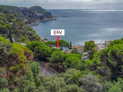 /international/es/tossa-de-mar-catalonia-120094888393/