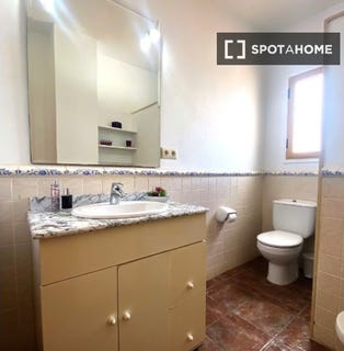 /international/es/alicante-valencian-community-310108557052/