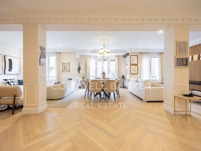/international/es/madrid-madrid-barrio-de-salamanca-recoletos-madrid-madrid-barrio-de-salamanca-recoletos-madrid-madrid-madrid-310104461270/