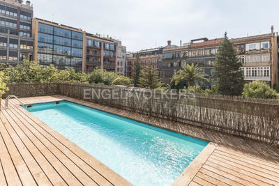 /international/es/barcelona-capital-catalonia-310100991851/