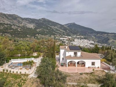 /international/es/casarabonela-andalusia-310106139394/