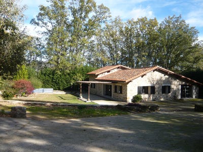 /international/es/cuacos-de-yuste-extremadura-310102240118/