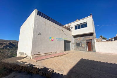 /international/es/albox-andalusia-120082362182/