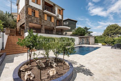 /international/es/castellar-del-valles-catalonia-310094938703/