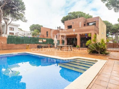 /international/es/castelldefels-catalonia-310100741857/