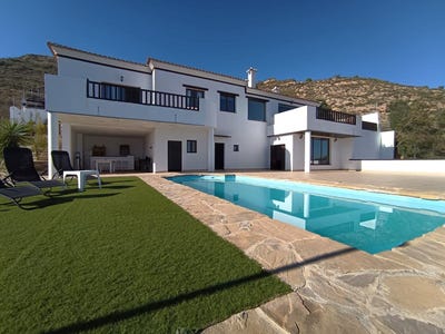 /international/es/antequera-andalusia-310097319963/