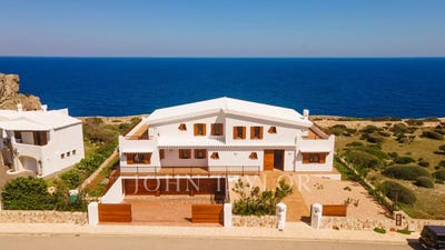 /international/es/ciutadella-de-menorca-balearic-islands-310100671453/
