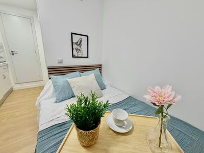 /international/es/calle-riojanos-madrid-madrid-310107740515/