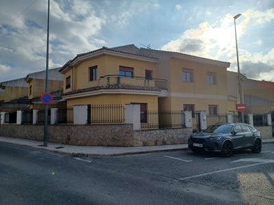 /international/es/pinoso-valencian-community-310108213712/