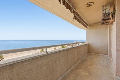 /international/es/estepona-andalusia-310108941986/