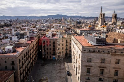/international/es/barcelona-capital-catalonia-310099314903/