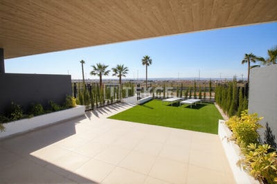 /international/es/torrevieja-cala-del-moro-alicante-valencian-community-310107971413/