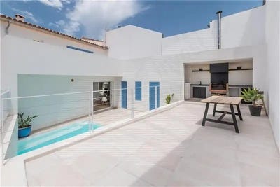 /international/es/selva-balearic-islands-310108372451/