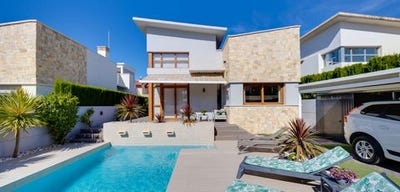 /international/es/ciudad-quesada-valencian-community-310108530212/