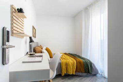 /international/es/calle-de-tetuan-madrid-madrid-310093863204/