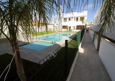 /international/es/pilar-de-la-horadada-valencian-community-310106520359/
