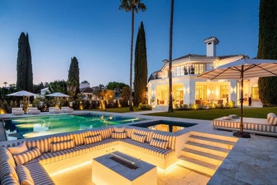 /international/es/nueva-andalucia-andalusia-310120010063/