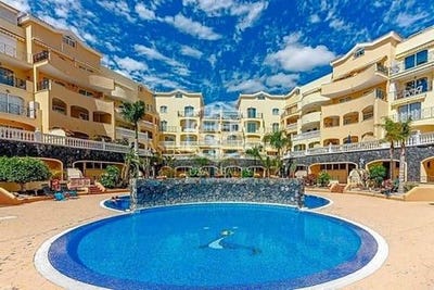 /international/es/arona-canary-islands-120092937917/