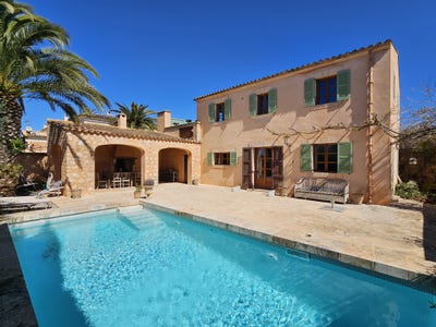 /international/es/carrer-d-en-bernat-cincclaus-6-07690-es-llombards-illes-balears-spain-es-llombards-balearic-islands-310106421394/