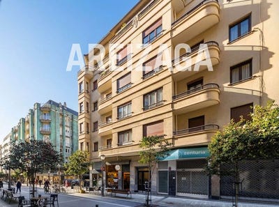 /international/es/gros-gipuzkoa-basque-country-310107324786/