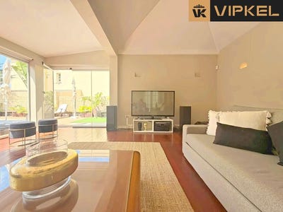/international/es/santa-cruz-de-tenerife-canary-islands-310107737717/