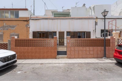 /international/es/palmas-de-gran-canaria-las-canary-islands-310103091276/