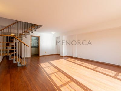 /international/es/es-mercadal-balearic-islands-310106128957/