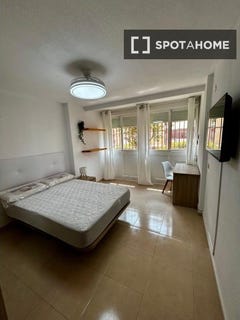/international/es/alicante-valencian-community-310108563283/