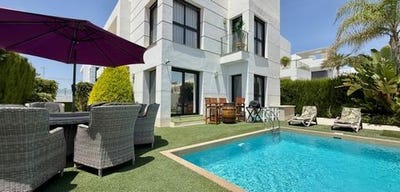 /international/es/ciudad-quesada-valencian-community-310109079073/?lang=fr